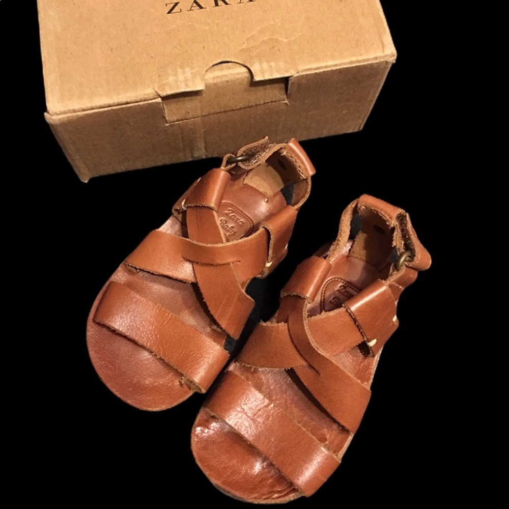 VHTF ZARA BABY SANDALS